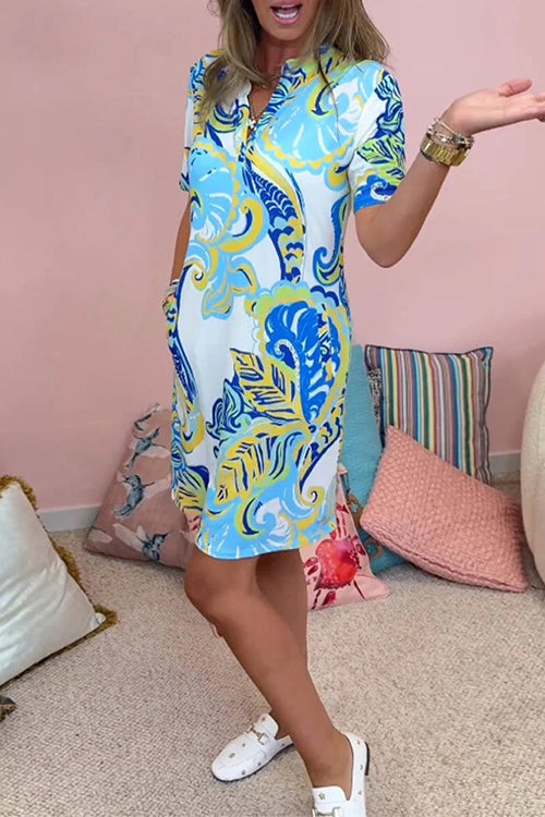 Karladress V Neck Short Sleeves Pocketed Unique Print Dress