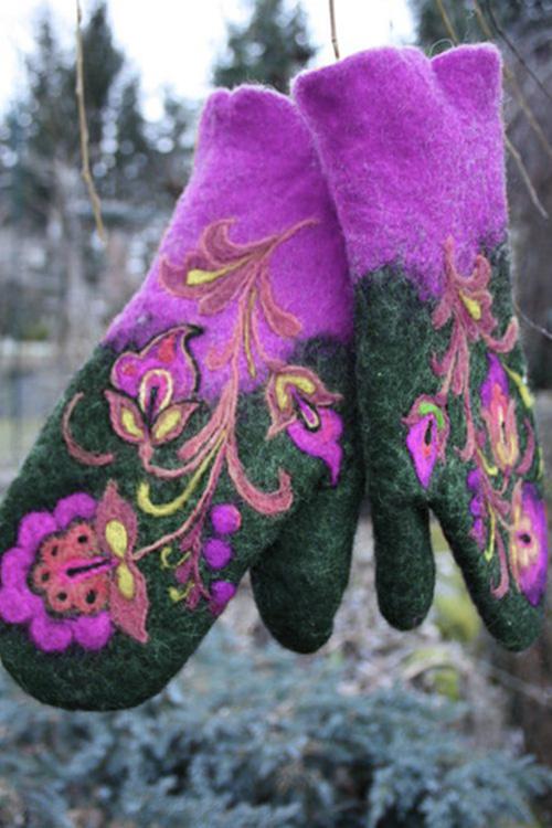 Karladress Christmas Gift Embroidery Mittens(5 Colors)